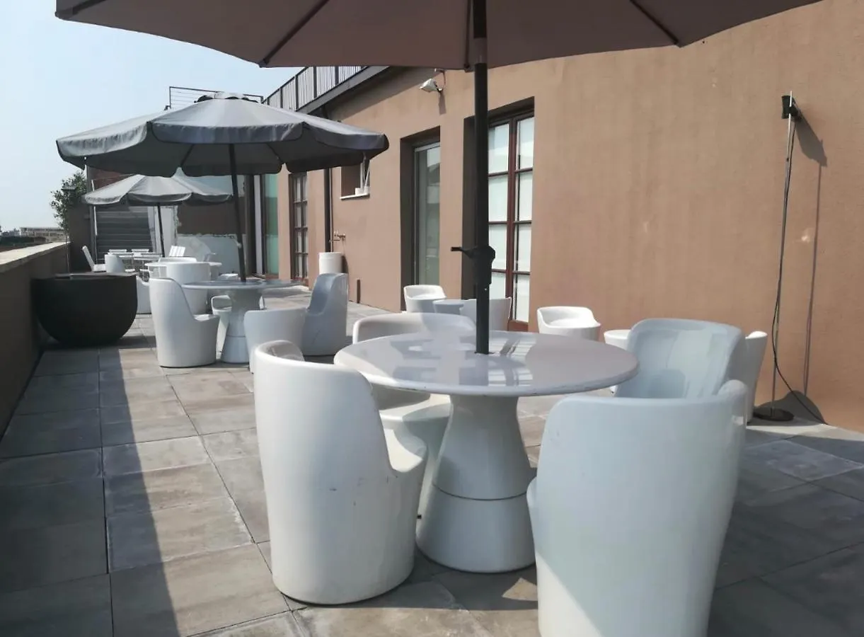 Central Penthouse 5 Min From Duomo Di Milano
