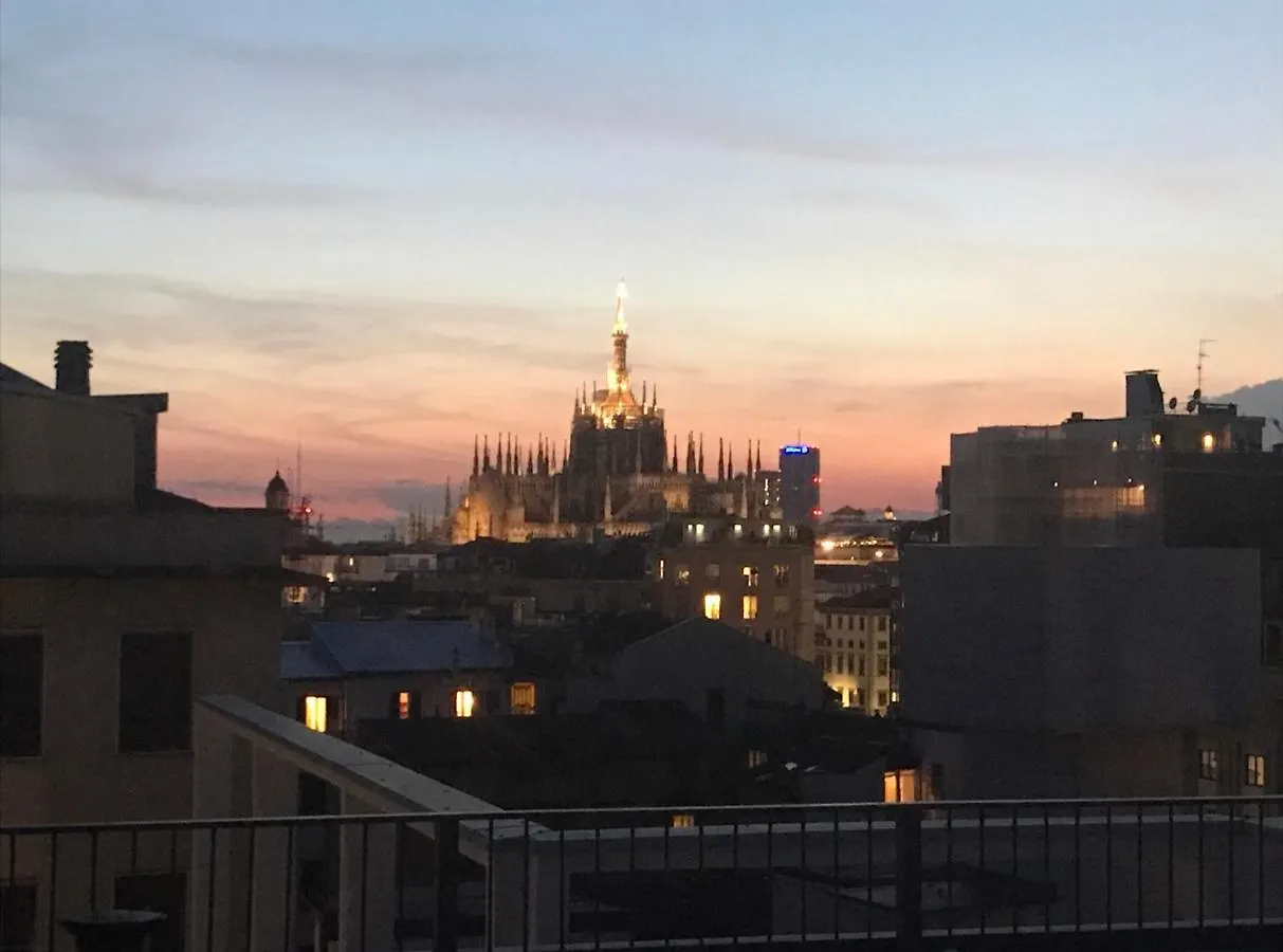 Apartamento Central Penthouse 5 Min From Duomo Di Milano