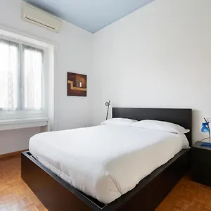  Appartamento Cozy Apt With Balcony - Mm2 Sant'agostino